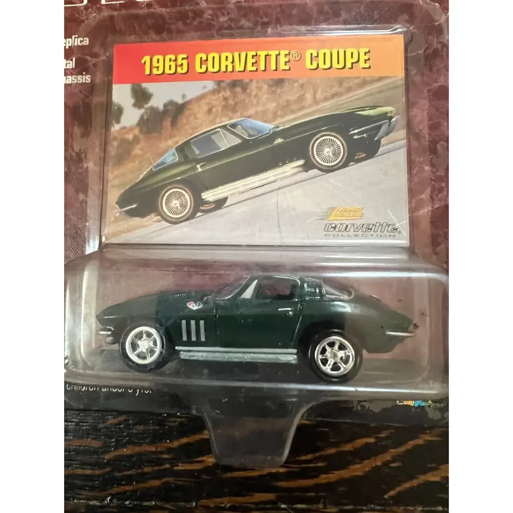 Johnny Lightning  Corvette Collection 1965 Corvette Coupe original packaging
